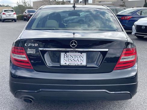 Used 2014 Mercedes-Benz C 250 Sedan image 4