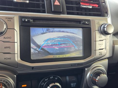 Used 2019 Toyota 4Runner SR5 AWD/4WD image 16