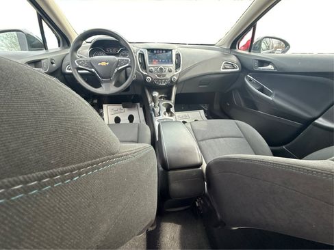 Used 2016 Chevrolet Cruze LT w/ Sun And Sound Package FWD image 31