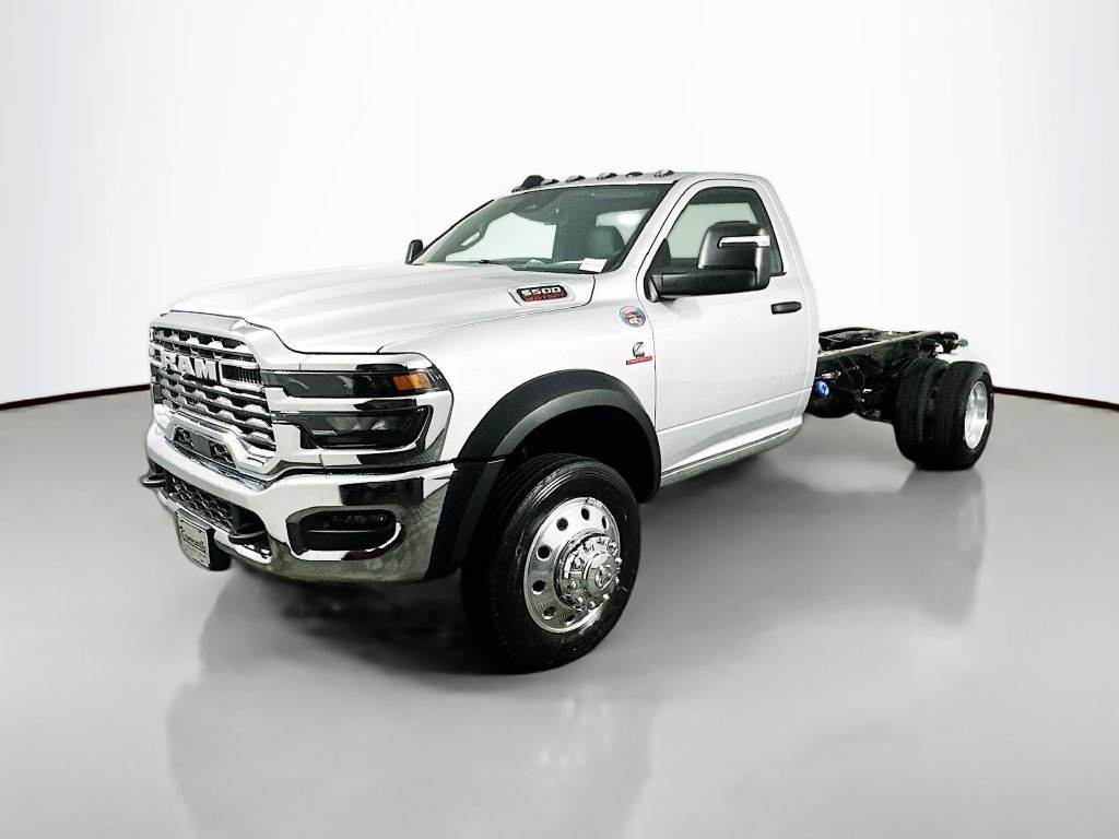 New 2026 RAM 5500 Tradesman w/ Chrome Appearance Group RWD image 3