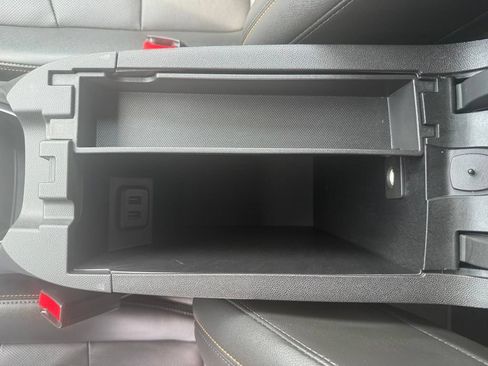 Used 2022 Chevrolet Equinox Premier FWD image 43