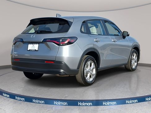 Certified 2025 Honda HR-V LX image 7