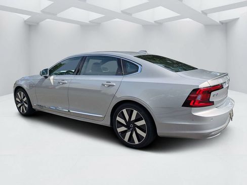 New 2024 Volvo S90 T8 Ultimate w/ Lounge Package AWD/4WD image 5