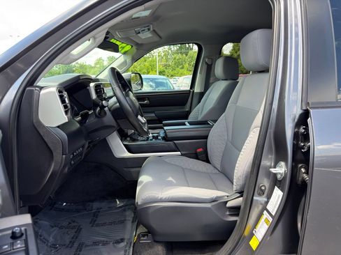 Used 2024 Toyota Tundra SR5 AWD/4WD image 10