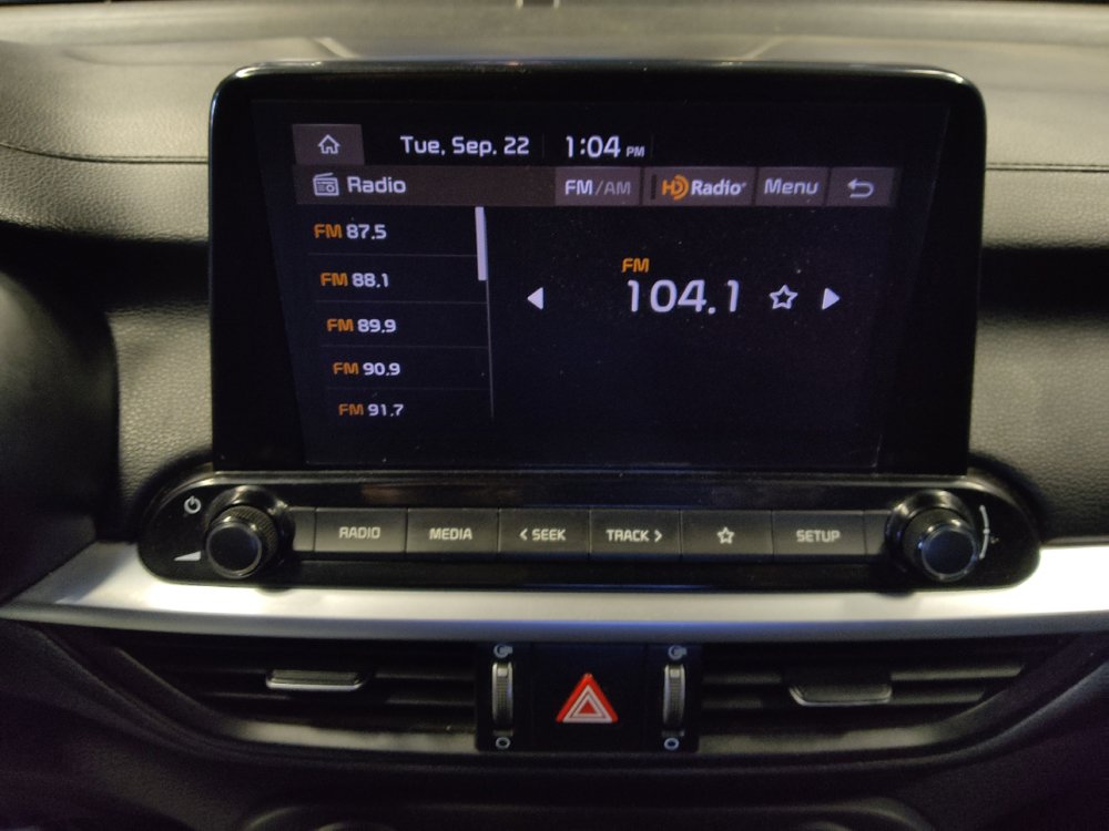 Used 2022 Kia Forte LXS FWD image 25