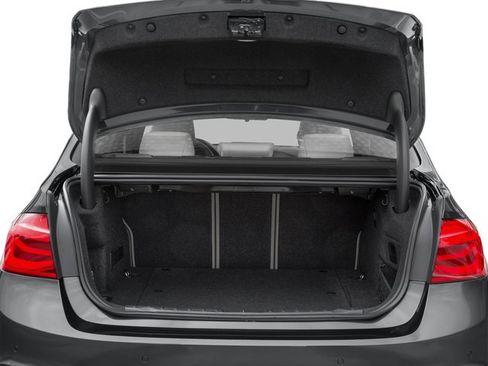 Used 2017 BMW 330e RWD image 12