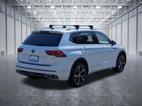 Used 2022 Volkswagen Tiguan SEL R-Line AWD/4WD image 5