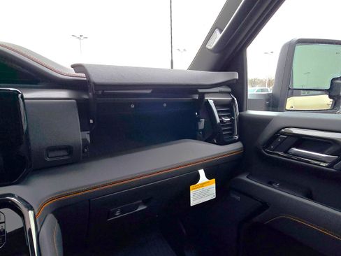 New 2026 GMC Sierra 2500 AT4 w/ AT4 Premium Plus Package image 29