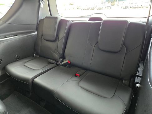 Used 2024 Nissan Armada SL w/ Midnight Edition Package RWD image 15