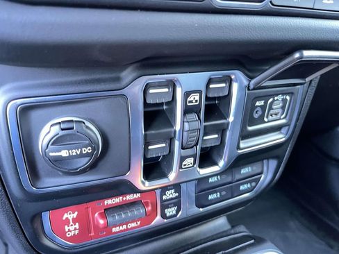 New 2026 Jeep Wrangler Unlimited Rubicon image 21