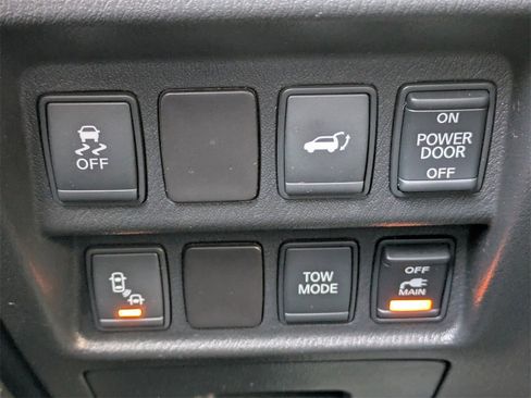 Used 2015 Nissan Pathfinder SL w/ SL Tech Package image 35