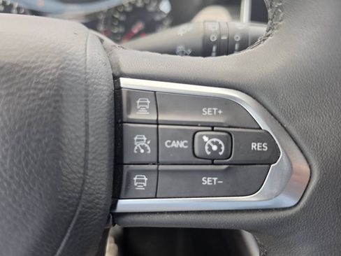 Used 2024 Jeep Compass Limited AWD/4WD image 15