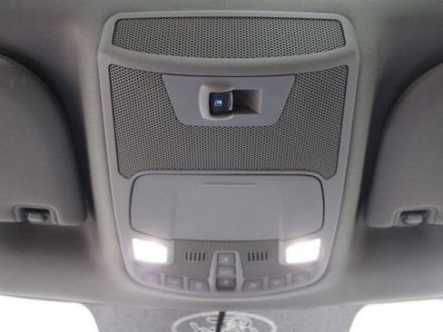 Used 2018 Ford F150 XLT w/ Equipment Group 302A Luxury AWD/4WD image 45