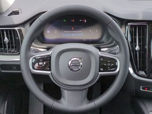 New 2026 Volvo V60 B5 Cross Country Ultra w/ Protection Package Premier image 24