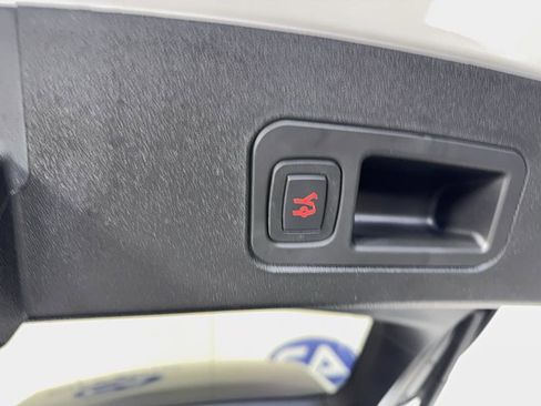 Used 2014 Tesla Model S 85 image 7