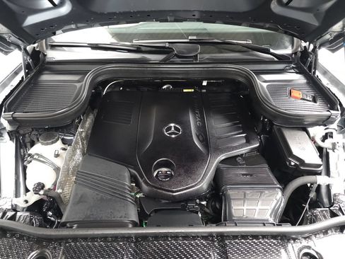 Certified 2026 Mercedes-Benz GLS 450 4MATIC image 38