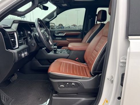 Certified 2024 GMC Sierra 1500 Denali Ultimate image 9
