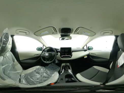 New 2026 Toyota Corolla LE image 33