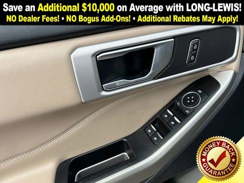 Used 2022 Ford Explorer XLT image 16