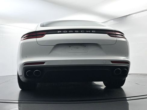 Used 2019 Porsche Panamera image 49