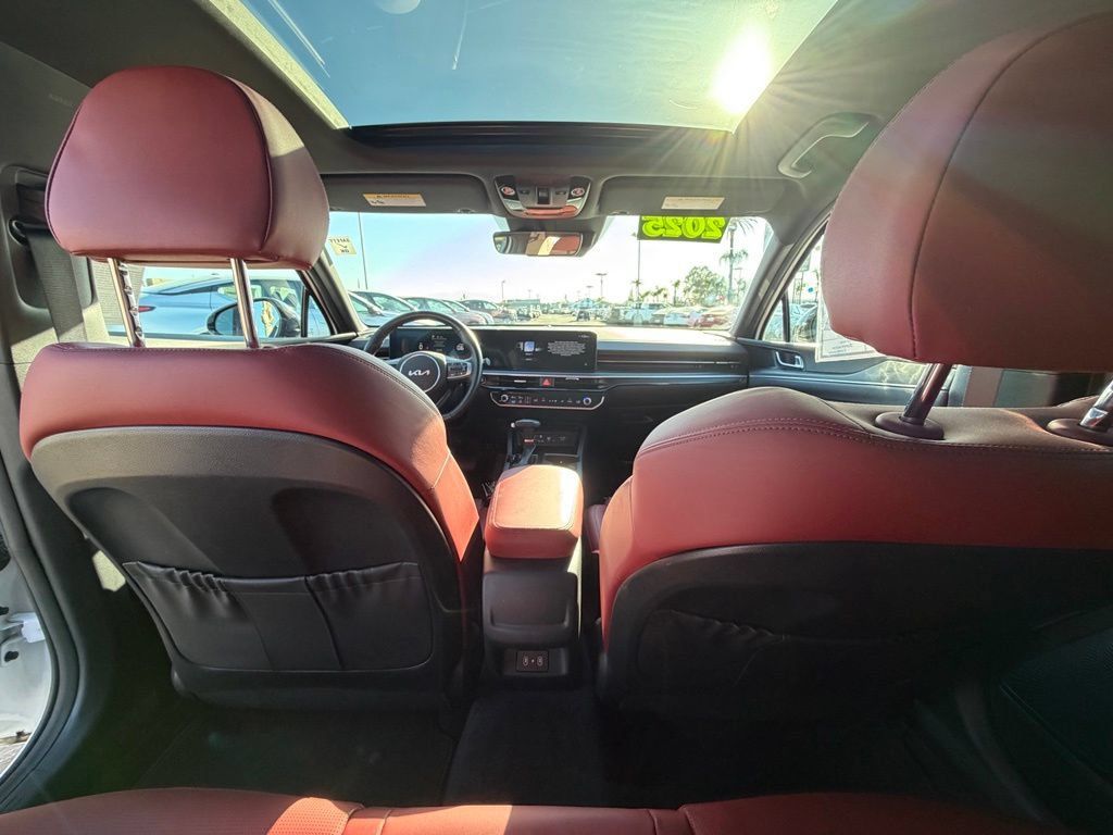 Used 2025 Kia K5 GT-Line w/ GT-Line Premium Package FWD image 13