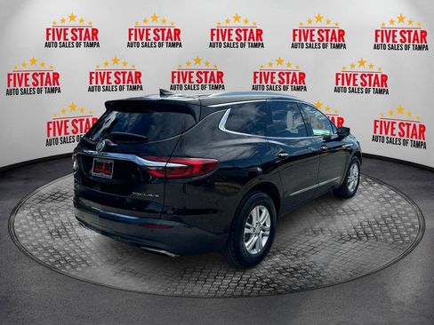 Used 2018 Buick Enclave Essence image 7