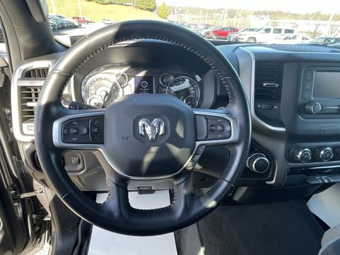 Used 2022 RAM 1500 Big Horn image 30