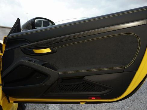 Used 2025 Porsche 718 Boxster Spyder RS image 24