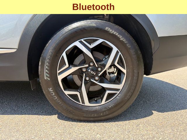Used 2025 Kia Sportage LX AWD/4WD image 7