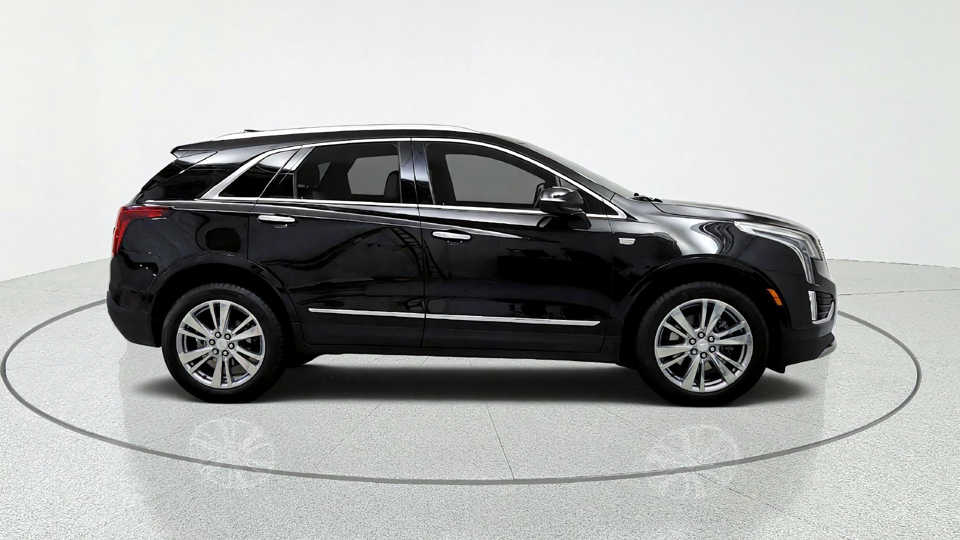 Used 2024 Cadillac XT5 Premium Luxury AWD/4WD image 6