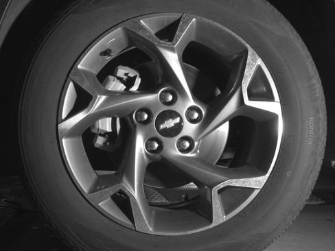 Used 2025 Chevrolet Trax LT FWD image 12