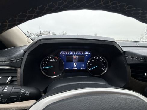 Used 2023 Ford Expedition Limited image 18