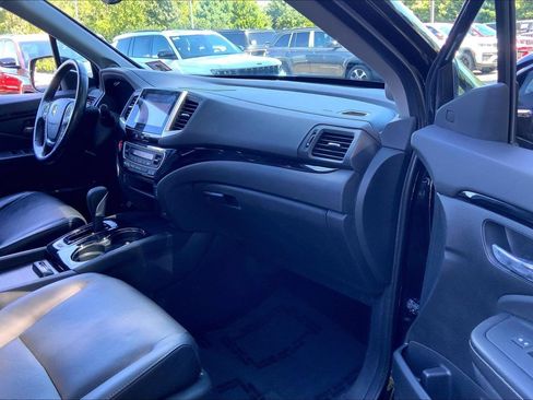 Used 2017 Honda Ridgeline RTL-E image 16