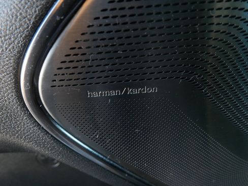 Certified 2022 RAM 1500 Limited image 24