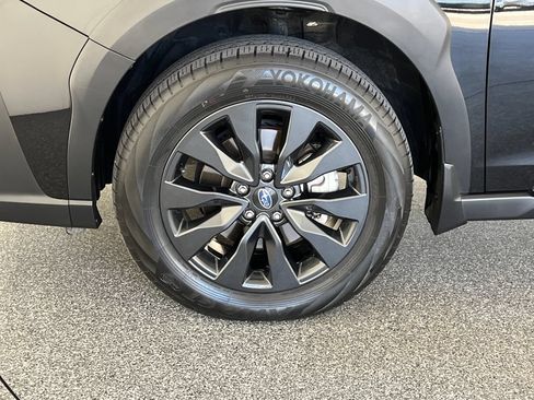 Certified 2023 Subaru Outback Onyx Edition XT AWD/4WD image 28