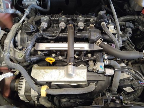 Used 2024 Nissan Versa SR w/ Trunk Package FWD image 30