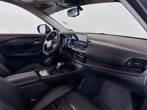 Certified 2021 Nissan Rogue SL w/ Premium Package image 26