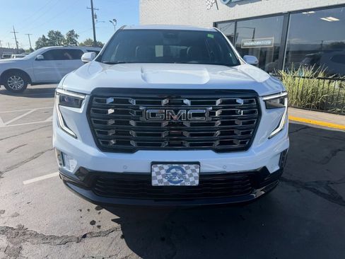 Used 2026 GMC Acadia Denali Ultimate AWD/4WD image 9