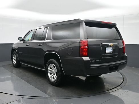 Used 2018 Chevrolet Suburban LT AWD/4WD image 5