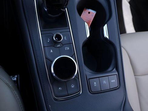 Certified 2024 Cadillac XT4 Premium Luxury image 24