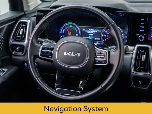 Used 2022 Kia Sorento S AWD/4WD image 11