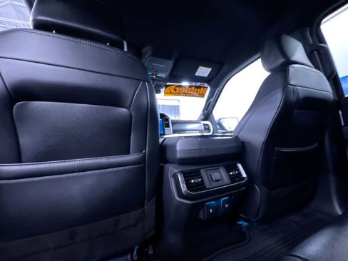 Used 2022 Ford F150 Lariat image 38