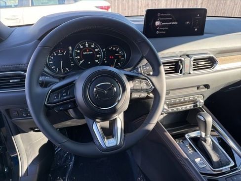 New 2025 MAZDA CX-5 Signature image 12