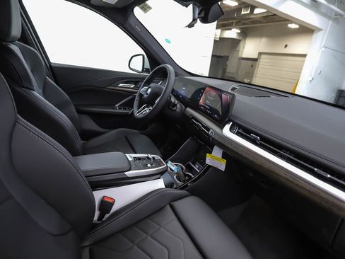 New 2026 BMW X1 xDrive28i w/ M Sport Package image 31