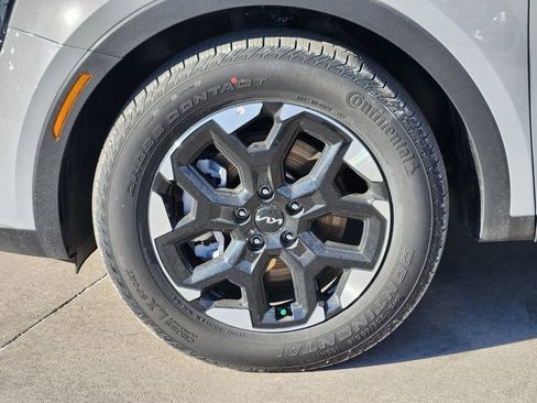 New 2026 Kia Sorento S w/ S Panoramic Sunroof Package FWD image 14