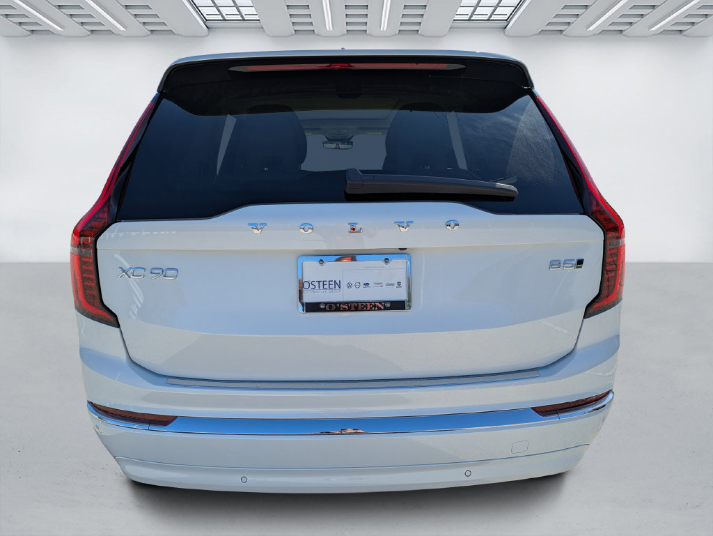 New 2026 Volvo XC90 B5 Ultra w/ Protection Package Premier AWD/4WD image 5