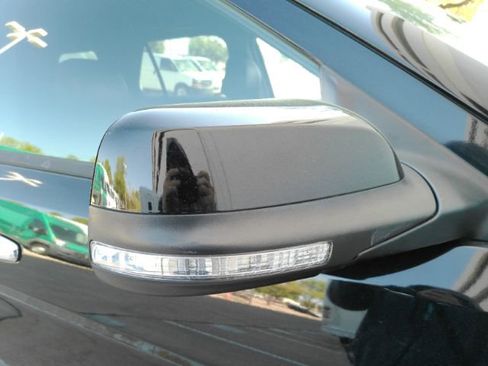 Used 2016 Ford Explorer Limited w/ Equipment Group 303A image 24