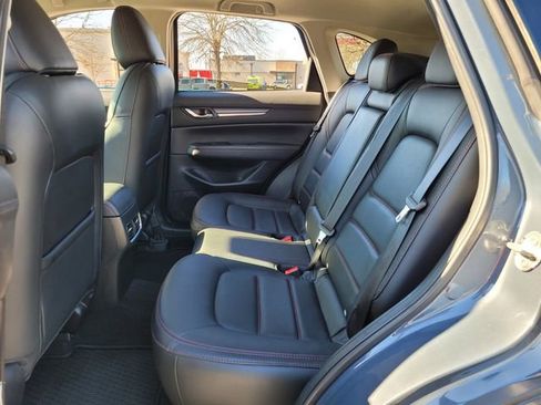 Used 2023 MAZDA CX-5 Carbon Edition image 12