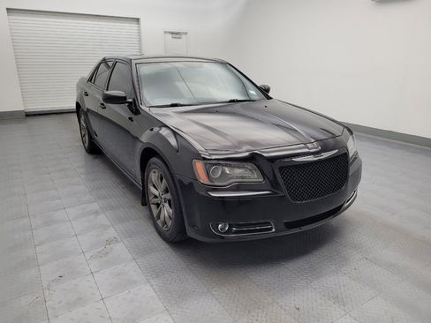 Used 2014 Chrysler 300 S w/ Luxury Group AWD/4WD image 13