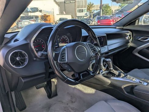 Used 2023 Chevrolet Camaro LT image 15